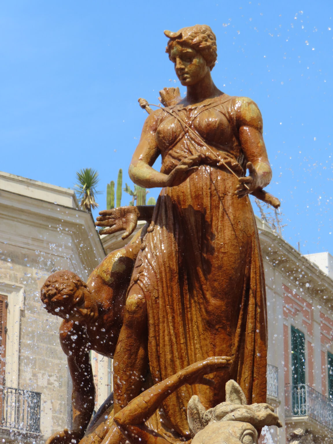 Fontein van Diana - godin van de jacht (Artemis)