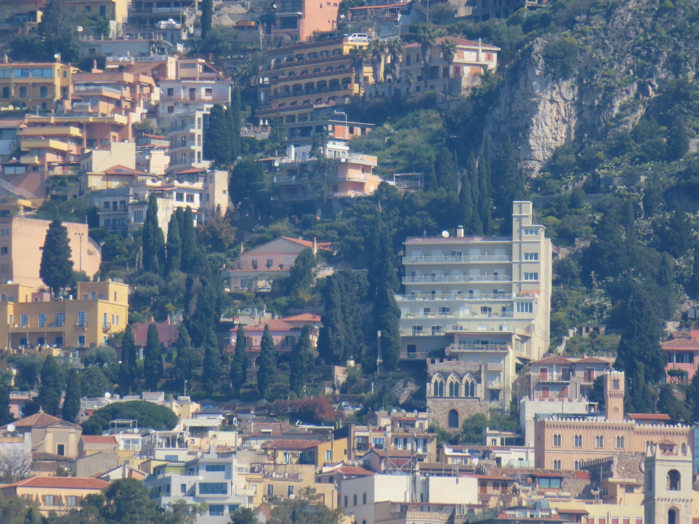 20250403-11_Italië_Sicilië_Giardini Naxos_20250406-094715
